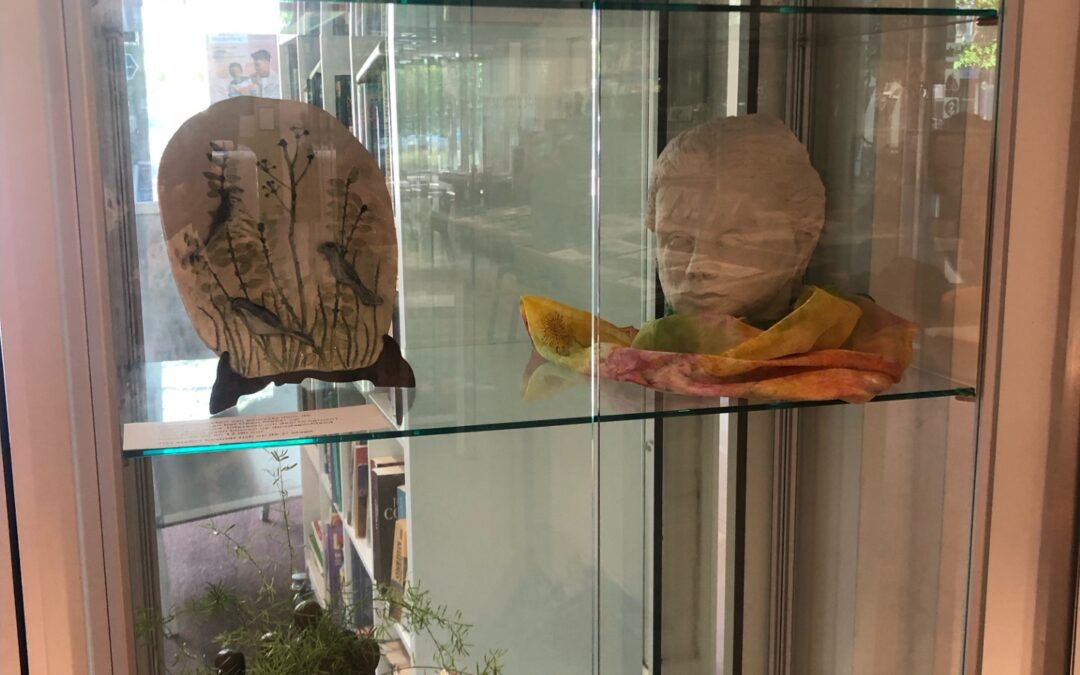 Vitrinekast vernieuwd